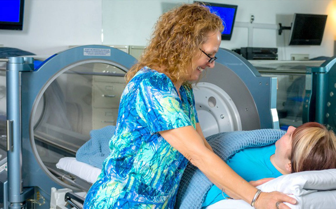 Hyperbaric Oxygen Chamber therapy in Naples FL at Youthful Labz
